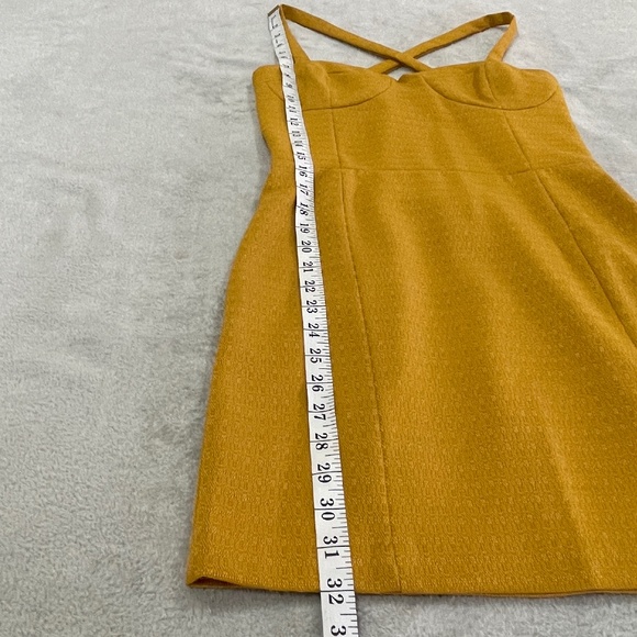 Isabel Lu Corset Cut Out Dress Size Small - Picture 14 of 14